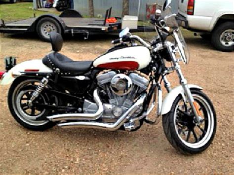 The ™ superlow easy to own and fun to ride. 2011 Harley-Davidson® XL883L Sportster® 883 SuperLow ...
