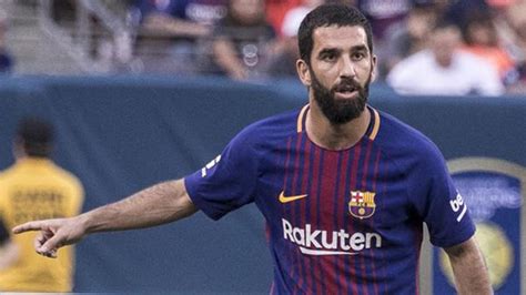 Çocukluk aşkımsın, sen ilk göz ağrımsın. Arda Turan offers himself to Atletico Madrid as Barça ...