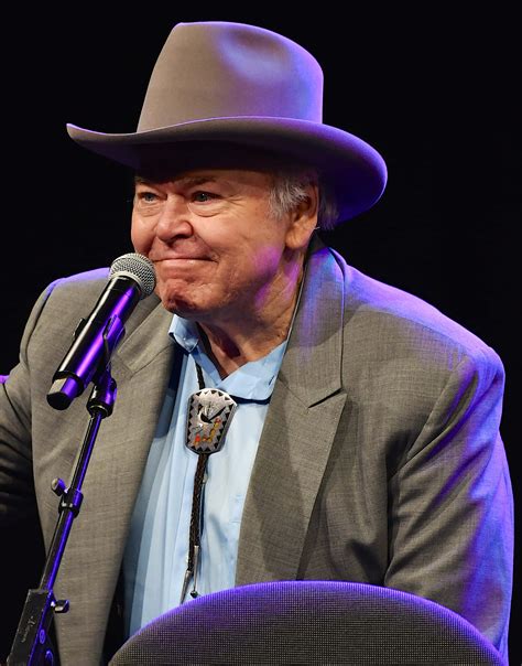 Country Music Legend And Branson Star Roy Clark Dies Ktts