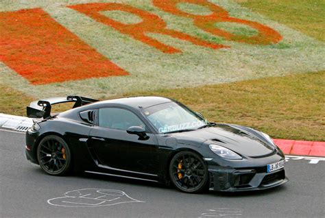 Porsche 718 Cayman Gt4 Rs Spied Testing With New Gt3 Carbuzz