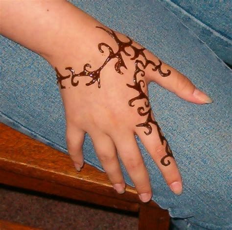 28 count (pack of 1) 4.5 out of 5 stars 89. Henna Feminine Tribal Tattoo For Women » Tattoo Ideas