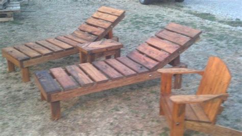 Adirondacks are not just classic furniture but also comfortable ones to rest on. wooden pallet lounge chair | ... lounge chairs between the ...