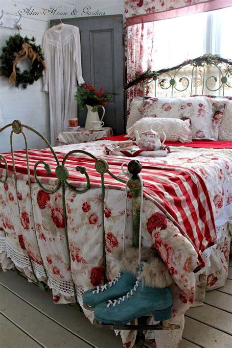 Here, three vintage straw hats add charm above the headboard. Cozy Christmas Bedroom Decorating Ideas - Festival Around ...