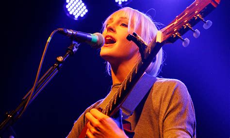 Laura Marling British Folk Songwriter Udiscover Music