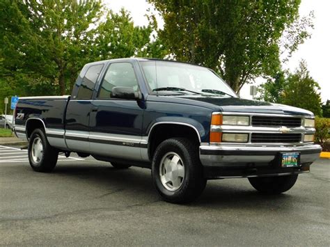 1996 Chevrolet K1500 Silverado Z71 2dr 4x4 Leather Clean