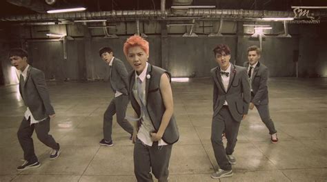 Oddnessweirdness Video Of The Day Exos Growl Mv