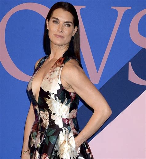 Brooke Shields At Cfda Fashion Awards In Sachin And Babi Gown