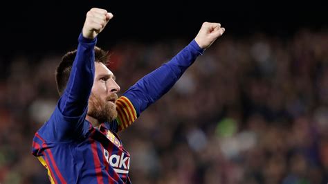 Messi Hits 600 Goals With Brace Barca Beats Liverpool 3 0