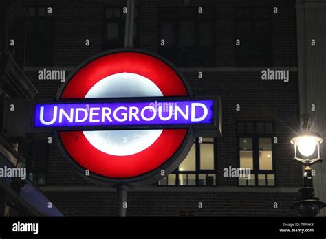 London Underground Sign Stock Photo Alamy