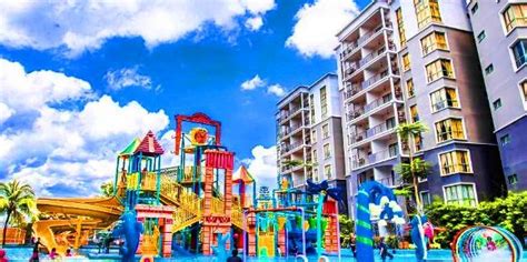 It features a water theme park and wave pool. 8 Resort di Melaka yang best untuk bercuti! Berbaloi ke ...