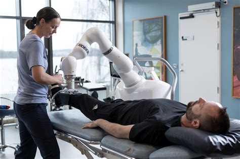 Rehab Robot Robert Supports Physiotherapists In Their Work Kuka Ag