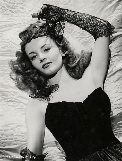 1940 S Era Sultry Actress Rita Hayworth Black And