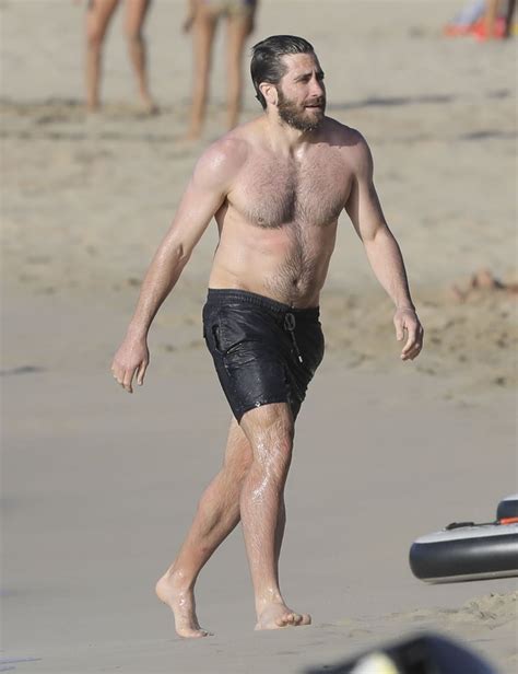 Jake Gyllenhaal Shirtless Pictures POPSUGAR Celebrity Photo 3