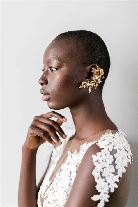 18 Stunning Wedding Ear Cuffs To Decorate Your Lobes Tidewater And Tulle Timeless Modern