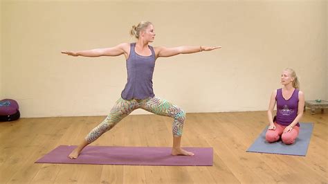 Powerful Flow Ekhart Yoga