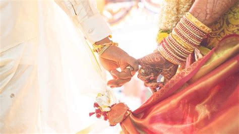 Amid India Lockdown Bihar Couple Got Married Via Video Call