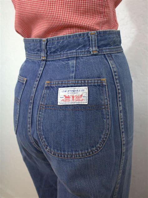 1970s Womens Levi Strauss And Co High Waist Bell Bottom Jeans Size