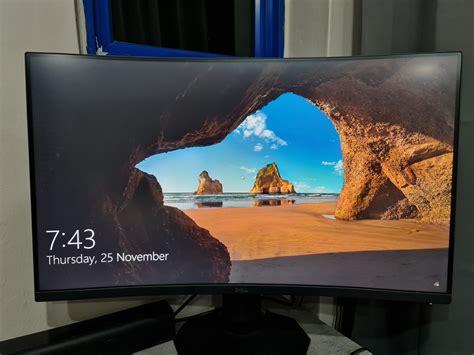 Dell 32 Curved Gaming Monitor S3222hg Reviewed The Technovore
