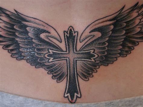 Therefore, people like to get it inked as a mark to remind them that jesus is watching over them. 24 Dainty Small Angel Wings Tattoos