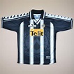 Udinese Home Maillot de foot 1999 - 2000. Sponsored by Telit