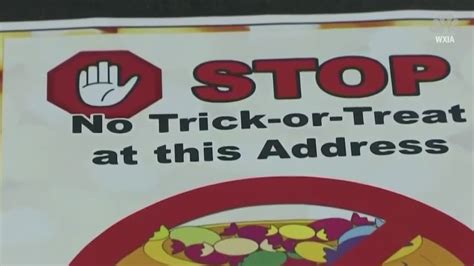 Sex Offenders Sue To Block Halloween Signs