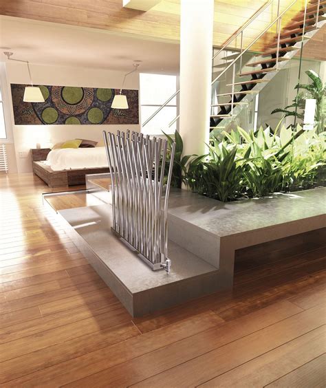 Radiateurs vertical horizontal raccordés à votre installation eau chaude. Radiateur à eau chaude - BAMBU' - DELTACALOR - chromé ...