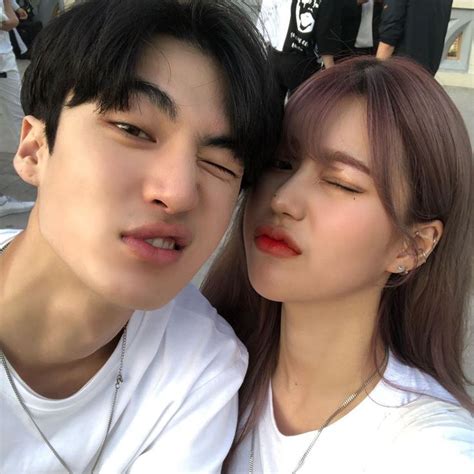 Couple Ulzzang Korean Selfie Coupleselfie Coupleswhotravel Coupletime Pasangan Ulzzang