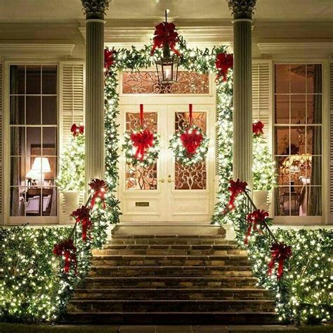 47 Elegant Outdoor Christmas Decoration Ideas That Will Give You A