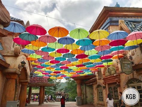 Here's a guide to everything you need to know, from the operating hours, best ticket everland is divided into 5 theme park zones, each with their own signature rides and attractions. Seoul Travel: Everland Theme Park | Seoul travel guide ...