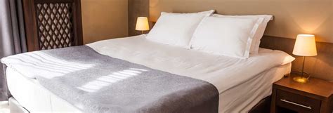 This article reviews some of the best adjustable mattresses. Mattress Buying Guide | Mattress buying, Mattress buying ...