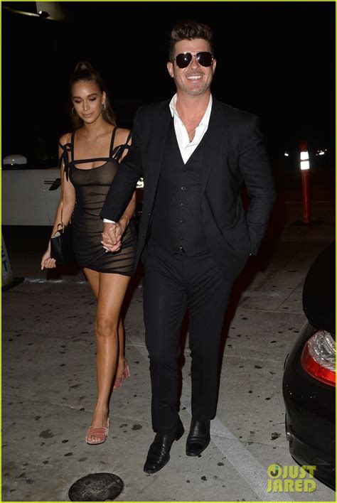 Robin Thicke And April Love Geary Arrive For Their Party To Reveal Sex Of