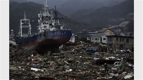 Tremblement De Terre Au Japon Aujourd Hui - Japon: le tremblement de terre et le tsunami vont coûter cher