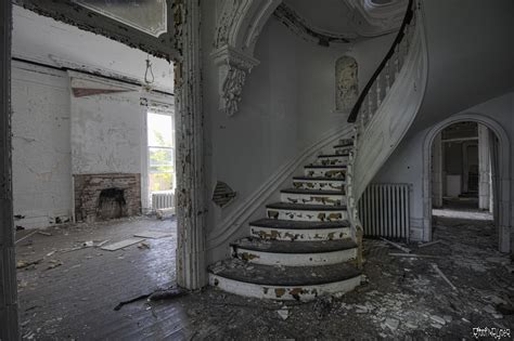 Inside Abandoned Victorian Mansions