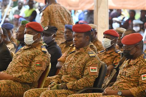 Lutte Contre La Menace Djihadiste Le Burkina Faso Crée Un Fond De