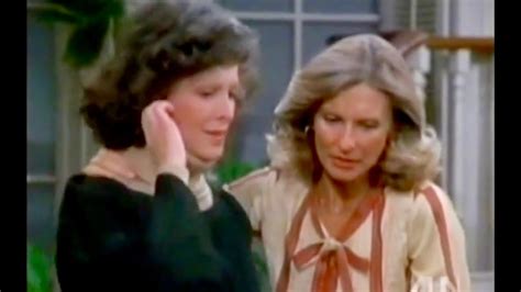 Linda Lavin On Phyllis With Cloris Leachman 1976 Youtube