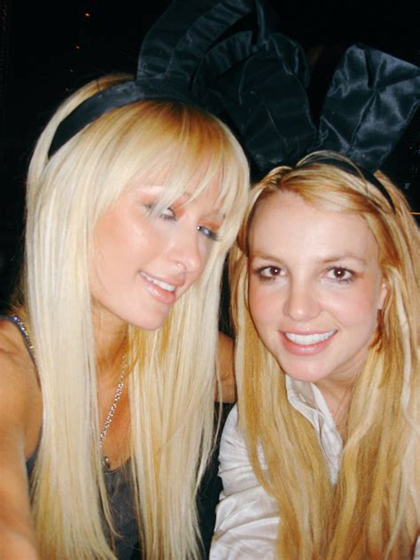 Paris Hilton 14 Years Ago Britney And I Invented The Selfie