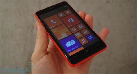 Nokia lumia 625 é um smartphone de 2013 pesando 159 gramas e tamanhos 133.3 x 72.3 x 9.2 mm. Nokia Lumia 625 - Tudo em Tecnologia