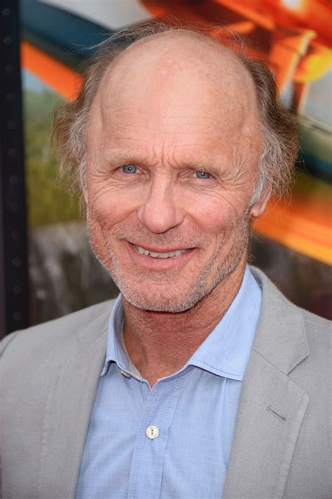 Harris & harris of illinois, ltd. Ed Harris Set as Key Villain in HBO's 'Westworld ...