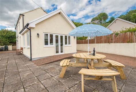 Little Mead 4 Star Holiday Cottage Amroth Pembrokeshire Wales
