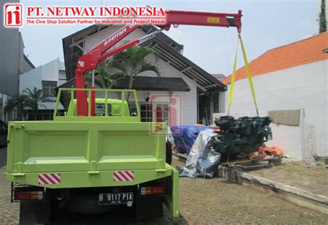 Ferrari 561 a3 (cranes, hoists & material handlers : Articulated Crane For Light Duty Truck - PT. Netway Indonesia