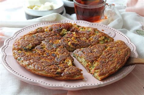 Tavada Yufkasız Kolay Börek Tarifi Nasıl Yapılır Resimli Anlatım