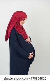 Arab Woman Pregnant Images Stock Photos Vectors Shutterstock