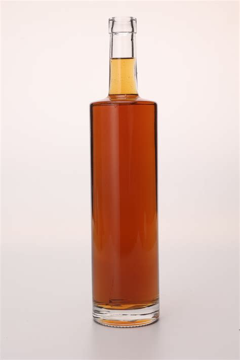 Wholesale Clear Glass Bottle Cork Whiskey Vodka Brandy Gin Bottles