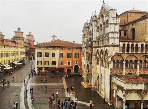 Nur 53 km von mailand entfernt in der lombardischen ebene liegt die in parma, so sagt man, gibt es die beste küche von italien. Where to Go in the Emilia Romagna Region of Italy