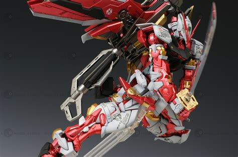 The gundam astray red frame appears again in the perfect grade series, sporting its tactical arms ii l accessory! GUNDAM GUY: MG 1/100 Gundam Astray Red Frame Kai ...