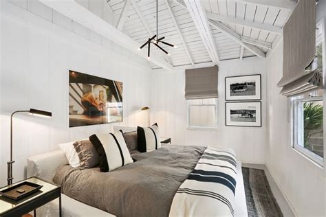 Sei alla foto 1 su un totale di 40 immagini della fotogallery. Lampadari moderni camera da letto - idee di tendenza