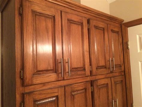 Golden Oak Cabinets Enhanced With Mahogany Gel Stain Oak Cabinets