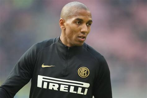 The latest tweets from @youngy18 Video - Inter Wing-Back Ashley Young: "Kindness Is ...