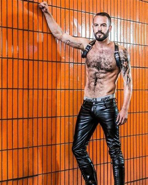 Pin By Stephen Kyle On Hunks Leather Pants Mens Leather Trousers Mens Leather Clothing