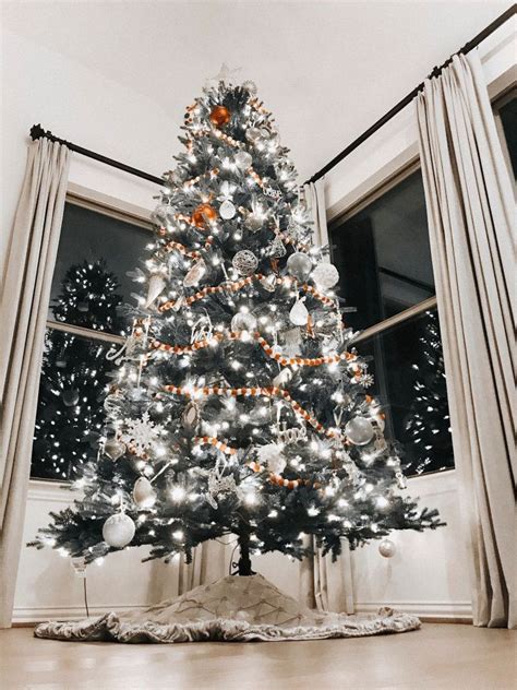 Review Of Aesthetic Christmas Tree Wallpaper References